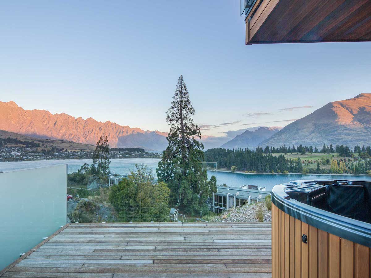 Private Outdoor Spa
